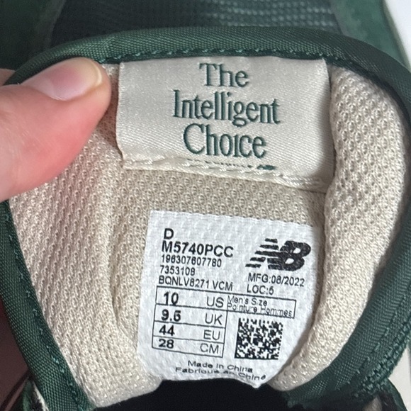 New Balance Sneakers 10 Green Tan Suede Intelligent Choice 57/40 M5740PCC Shoes - Picture 13 of 14
